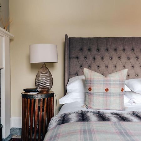 Luxury Inverness Central Apartment Private Parking Kültér fotó