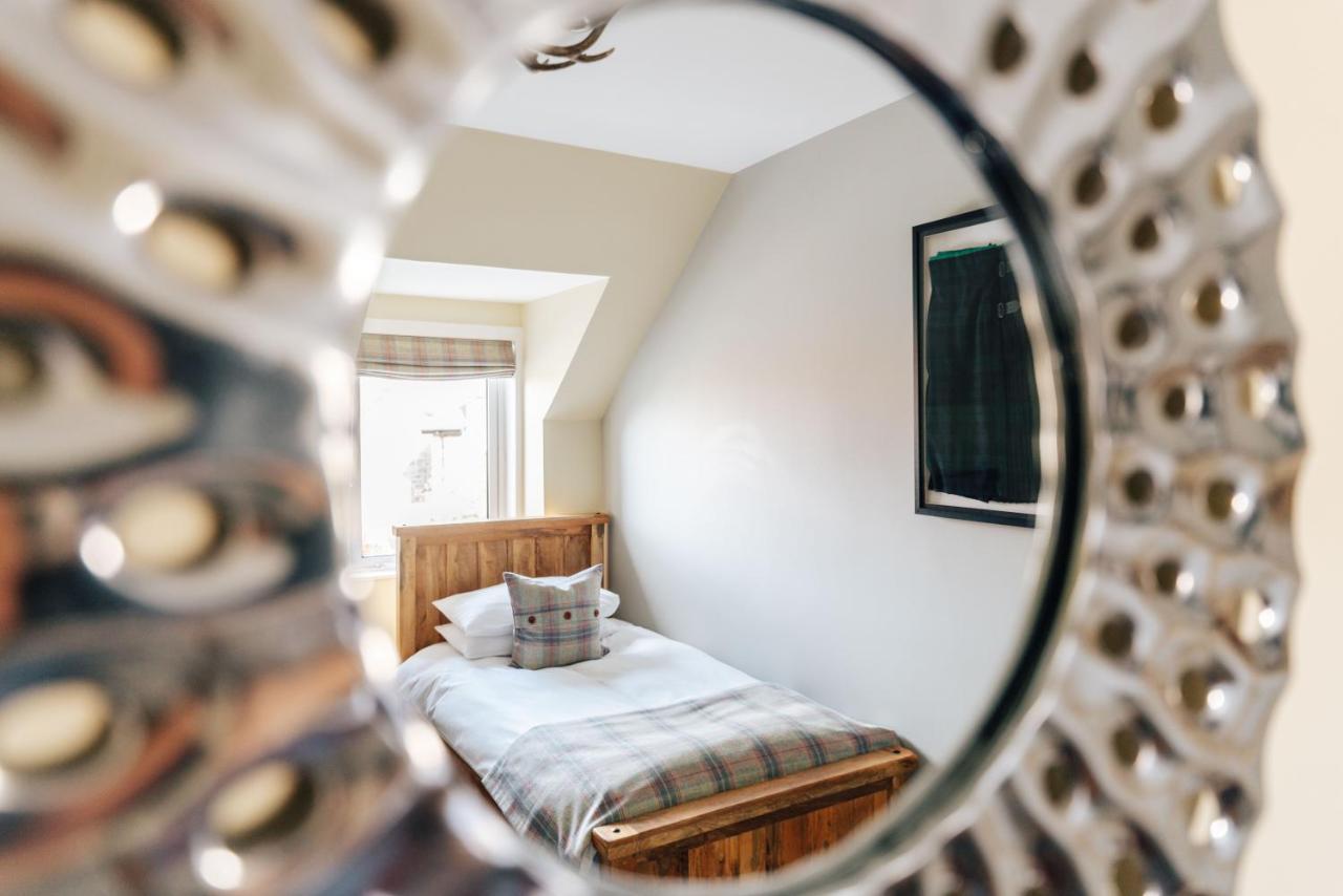 Luxury Inverness Central Apartment Private Parking Kültér fotó