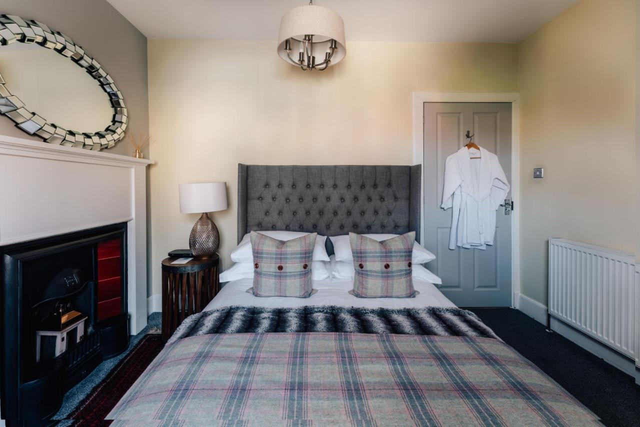 Luxury Inverness Central Apartment Private Parking Kültér fotó